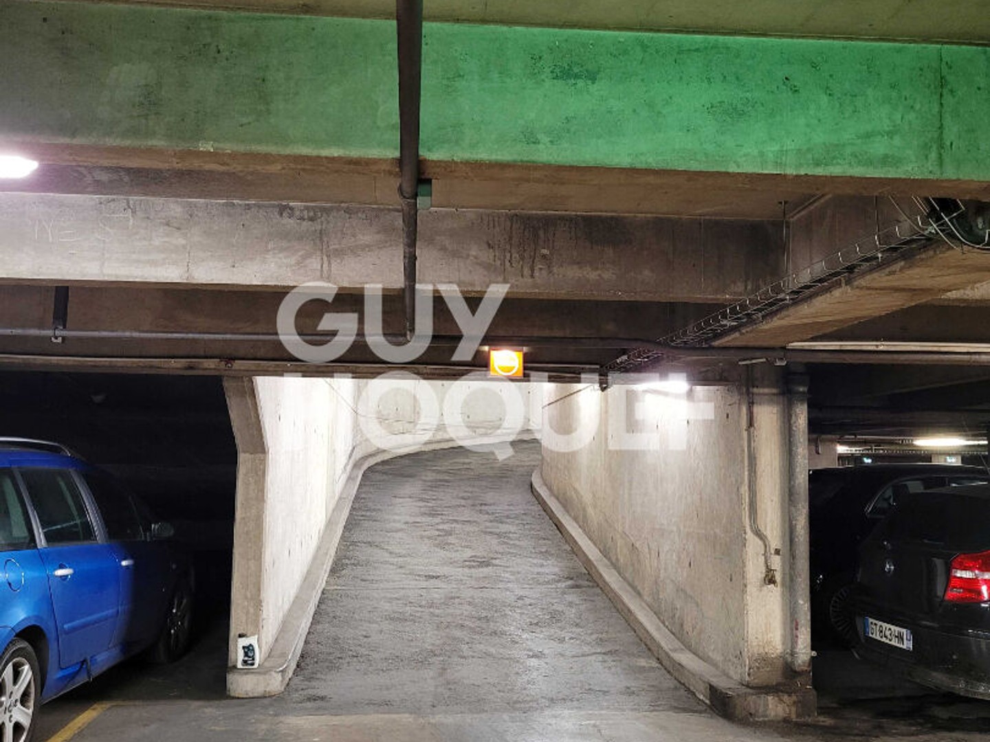 Parking / garage / box à vendre - 11m2 - Paris 9e (75009)