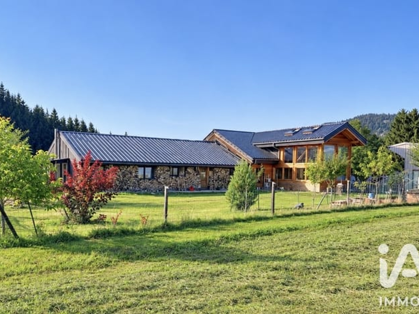 Maison 11 pièces 405 m²