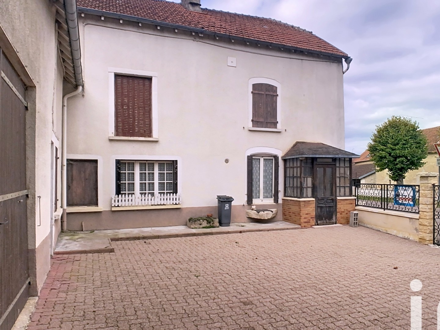 Maison à vendre - 5 pièces - 151m2 - Orges (52120)