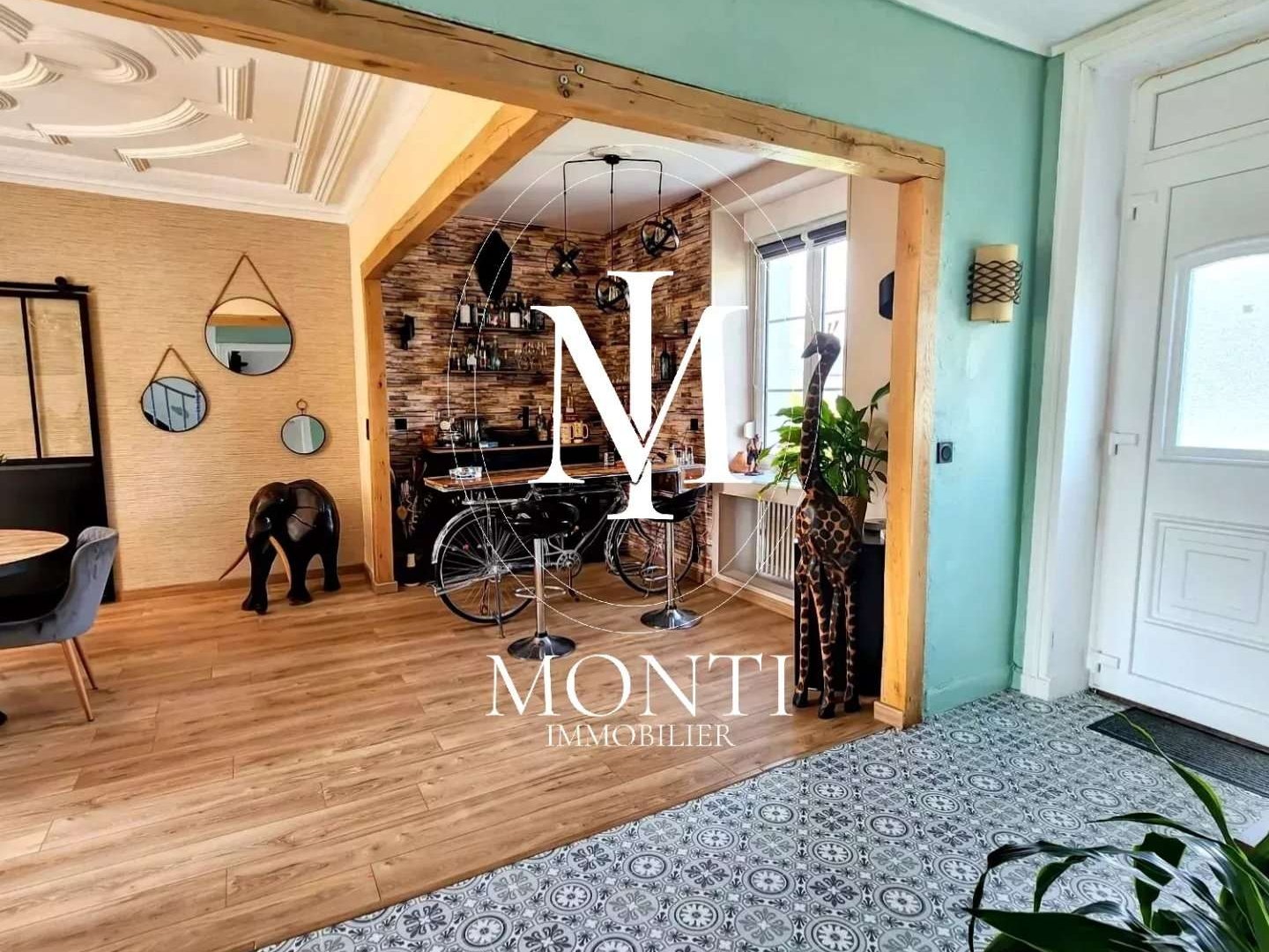 Maison 12 pièces 167 m²