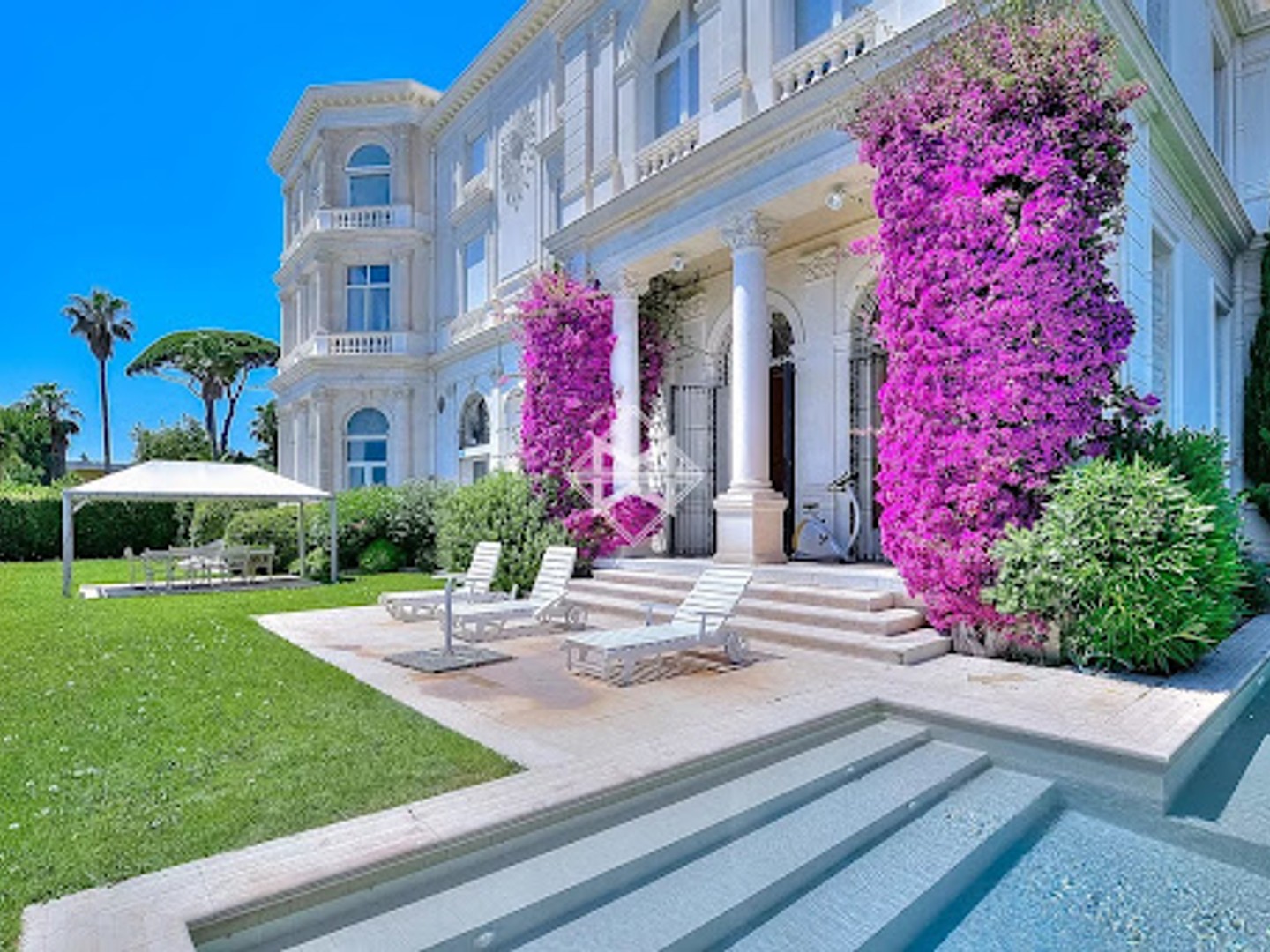 Appartement à vendre - 5 pièces - 408m2 - Cannes (06400)