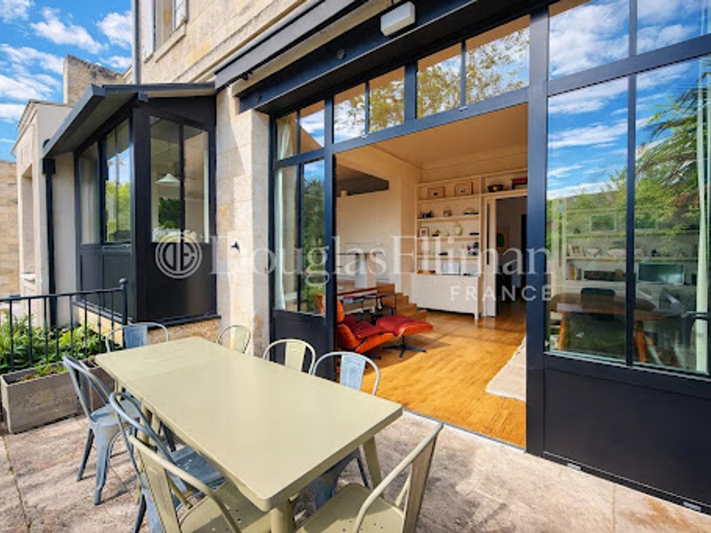 Maison à vendre - 9 pièces - 370m2 - Bordeaux (33000)