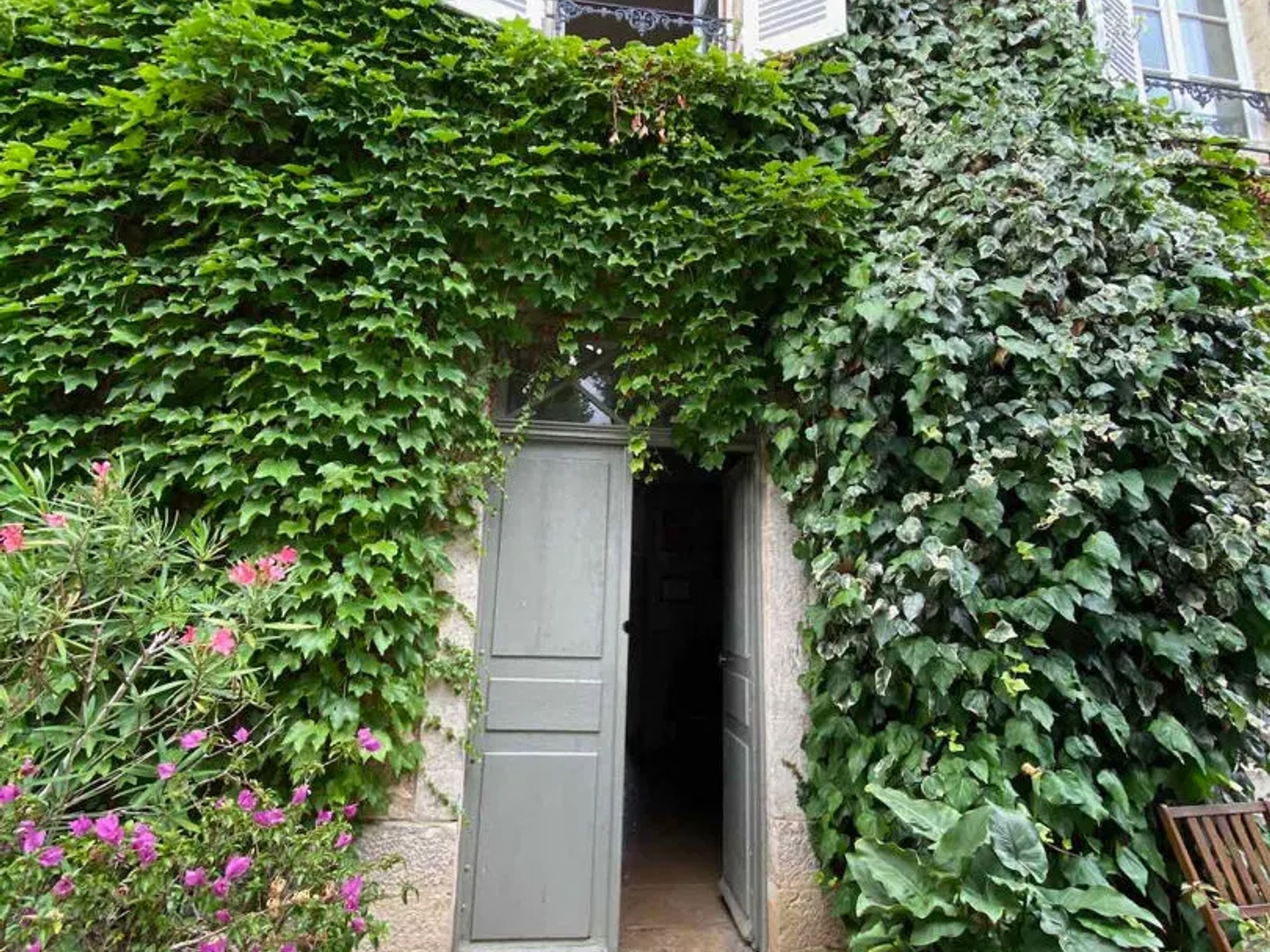 Maison 12 pièces 400 m²