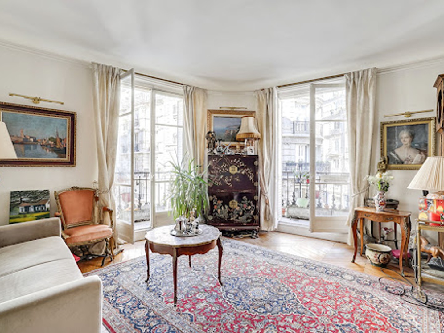 Appartement à vendre - 4 pièces - 87m2 - Paris 18e (75018)