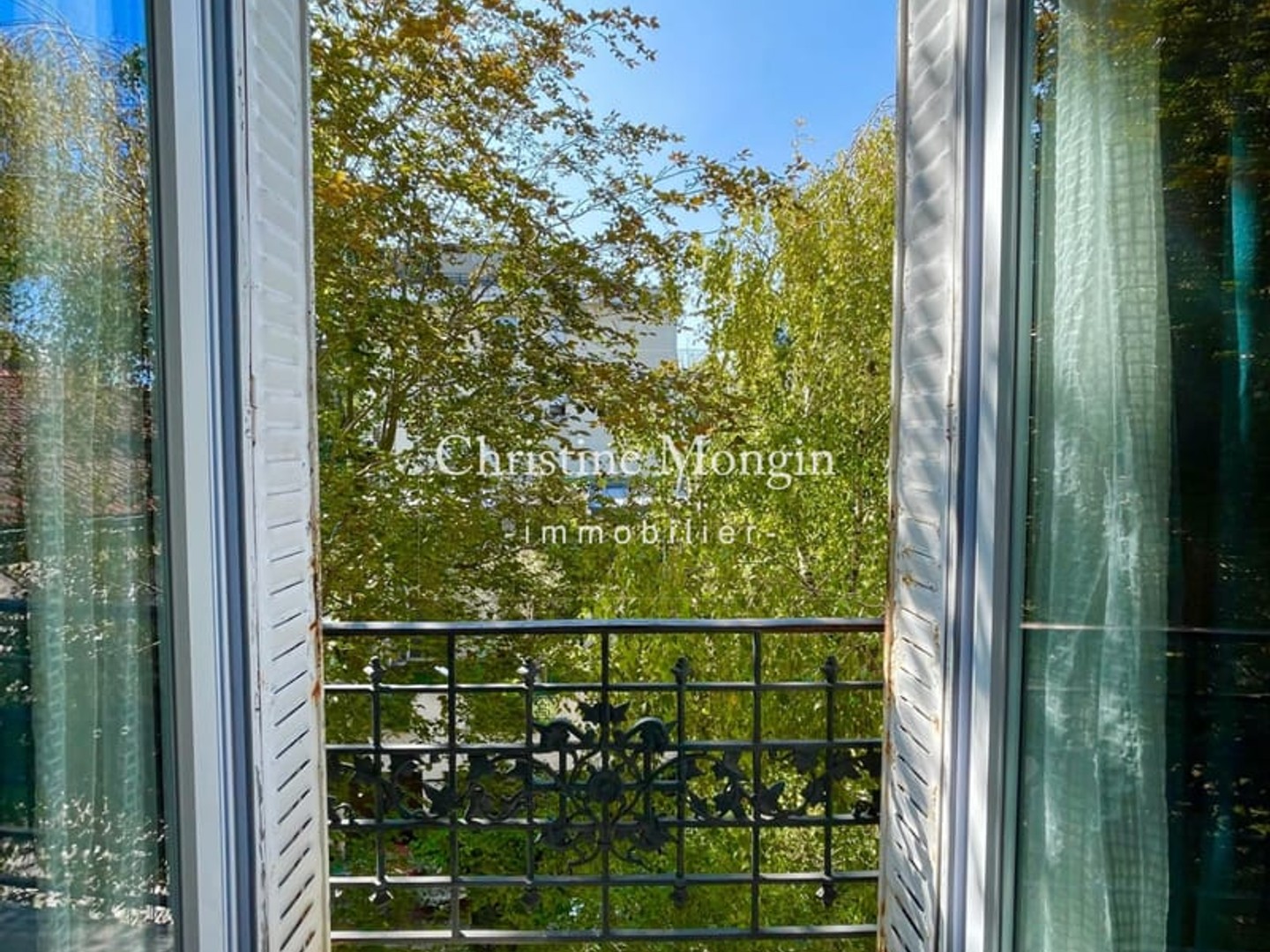 Appartement à vendre - 2 pièces - 38m2 - Neuilly-Sur-Seine (92200)