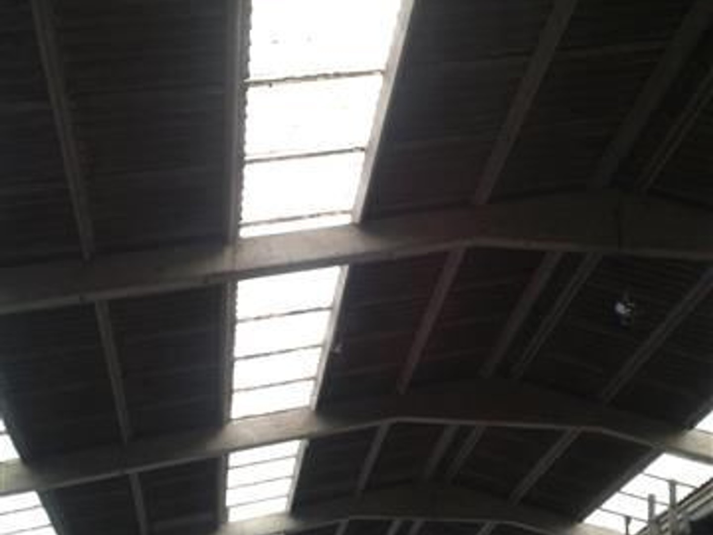 Magasin à vendre - 1330m2 - Calais (62100)