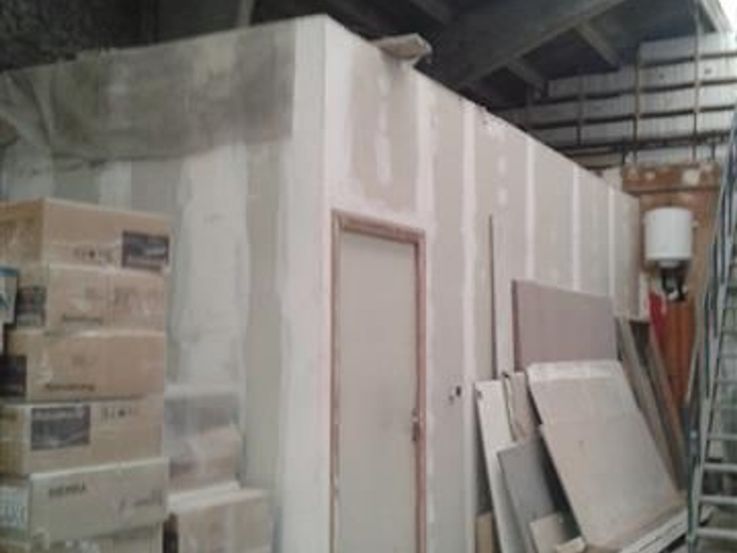 Magasin à vendre - 1330m2 - Calais (62100)