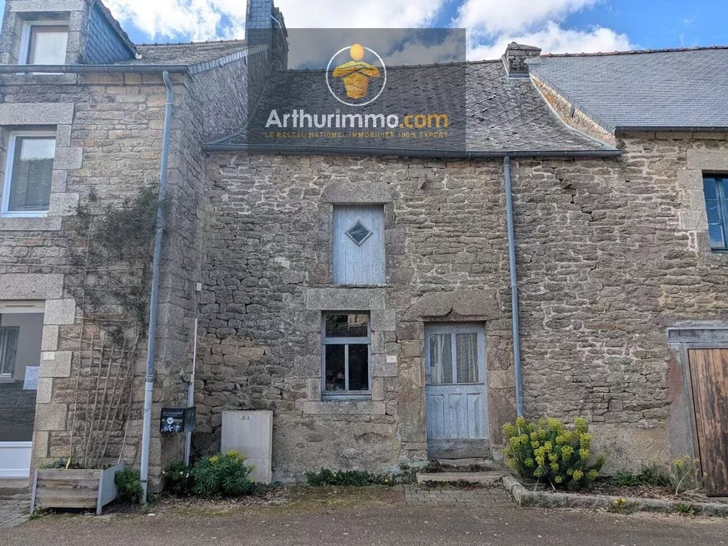 Maison à vendre - 2 pièces - 640m2 - Saint-Servant (56120)