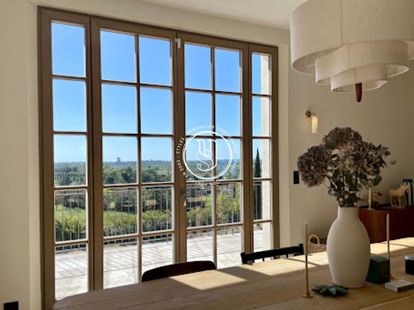 Maison à vendre - 490m2 - Arles (13200)