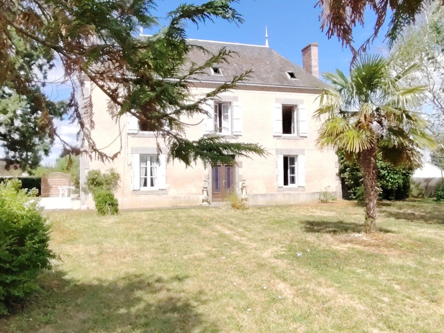 Maison à vendre - 7 pièces - 151m2 - Glénay (79330)