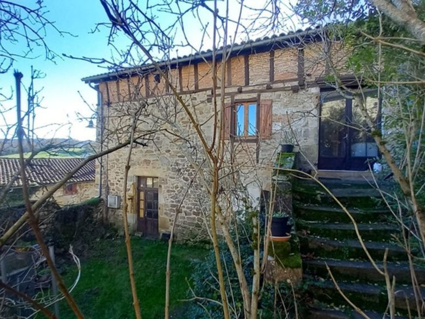Maison à vendre - 6 pièces - 160m2 - Saint-Félix (46100)