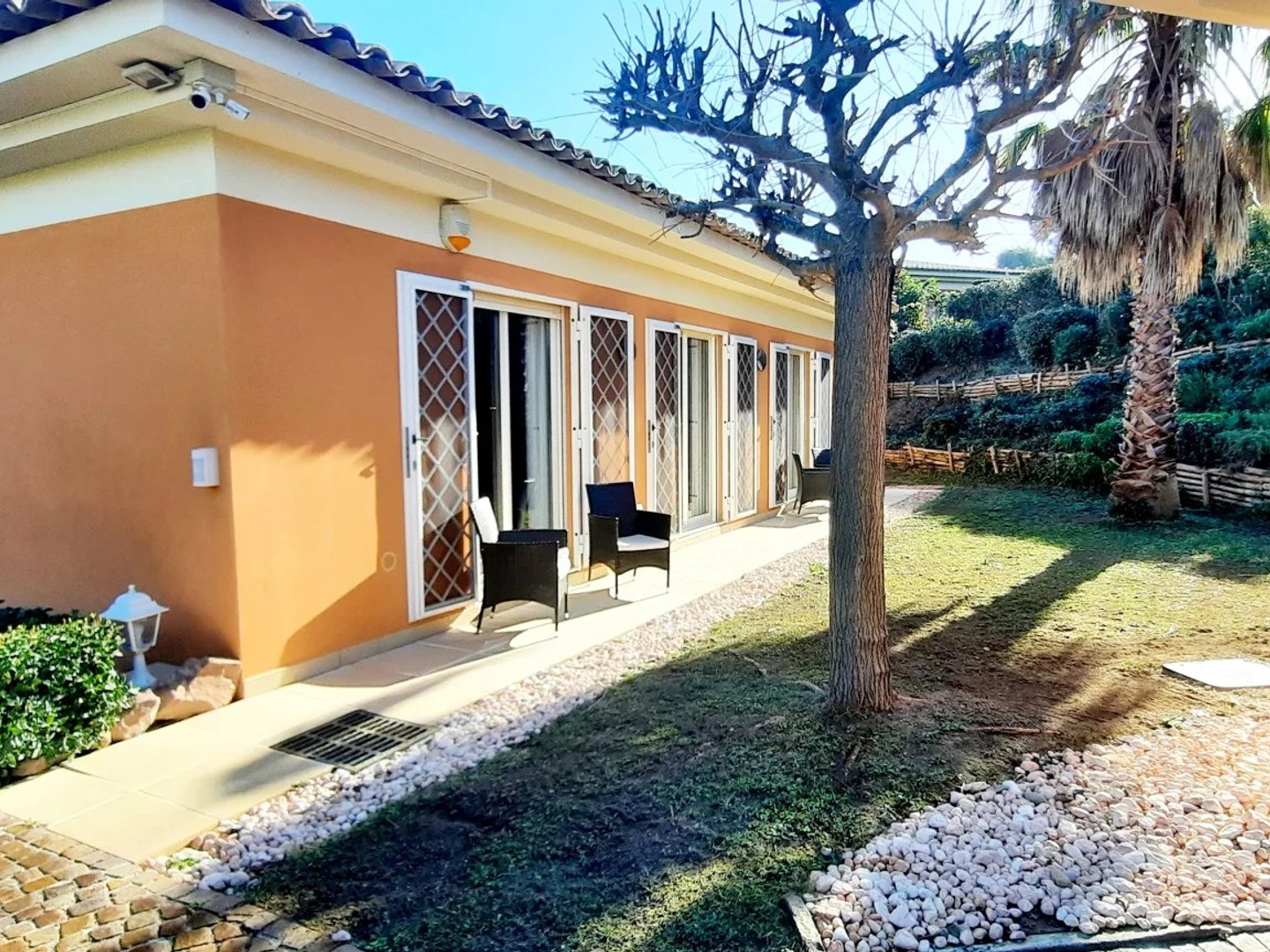 Maison à vendre - 5 pièces - 148m2 - Mandelieu-La-Napoule (06210)