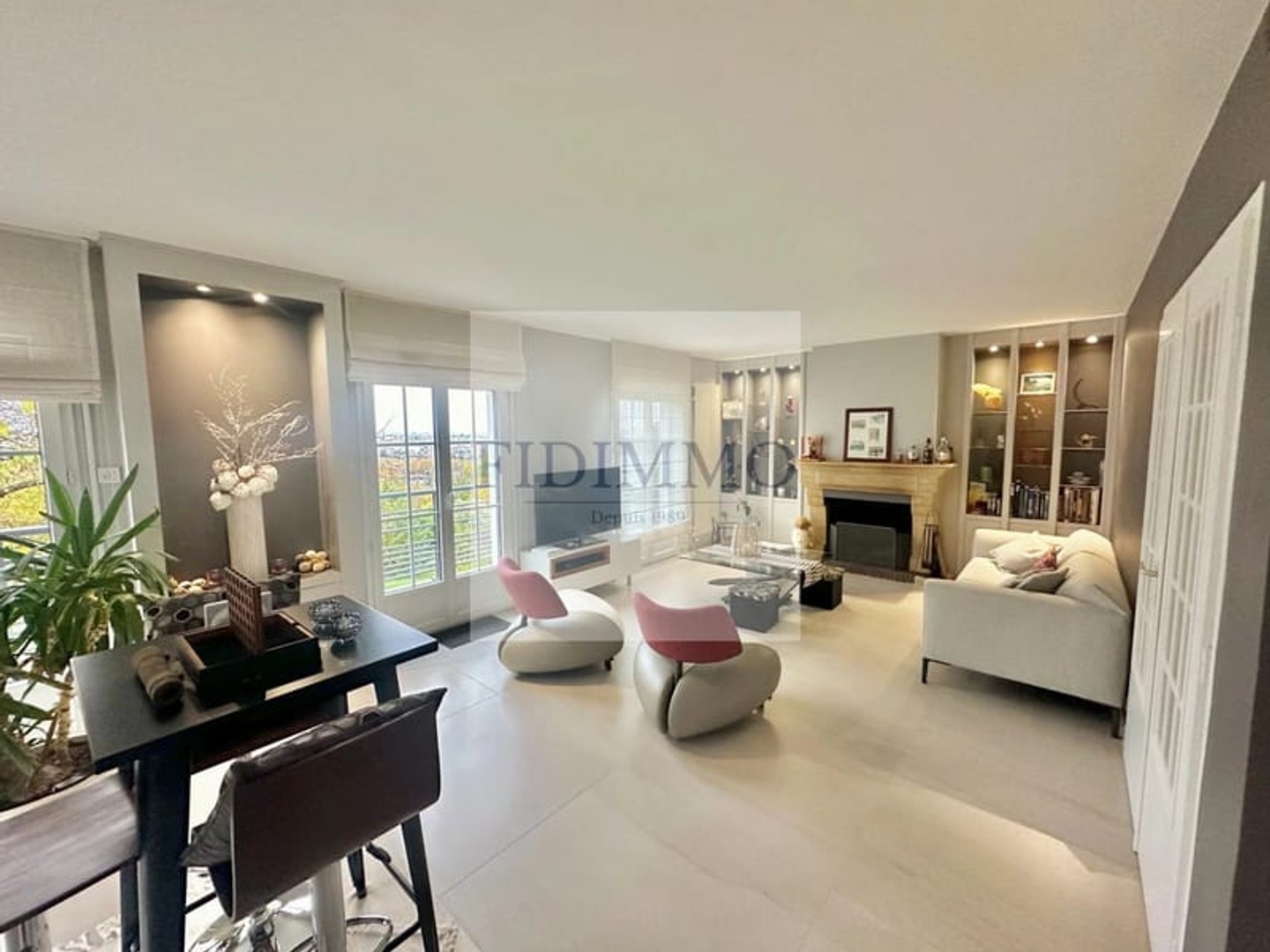 Maison à vendre - 7 pièces - 220m2 - Chennevières-Sur-... (94430)