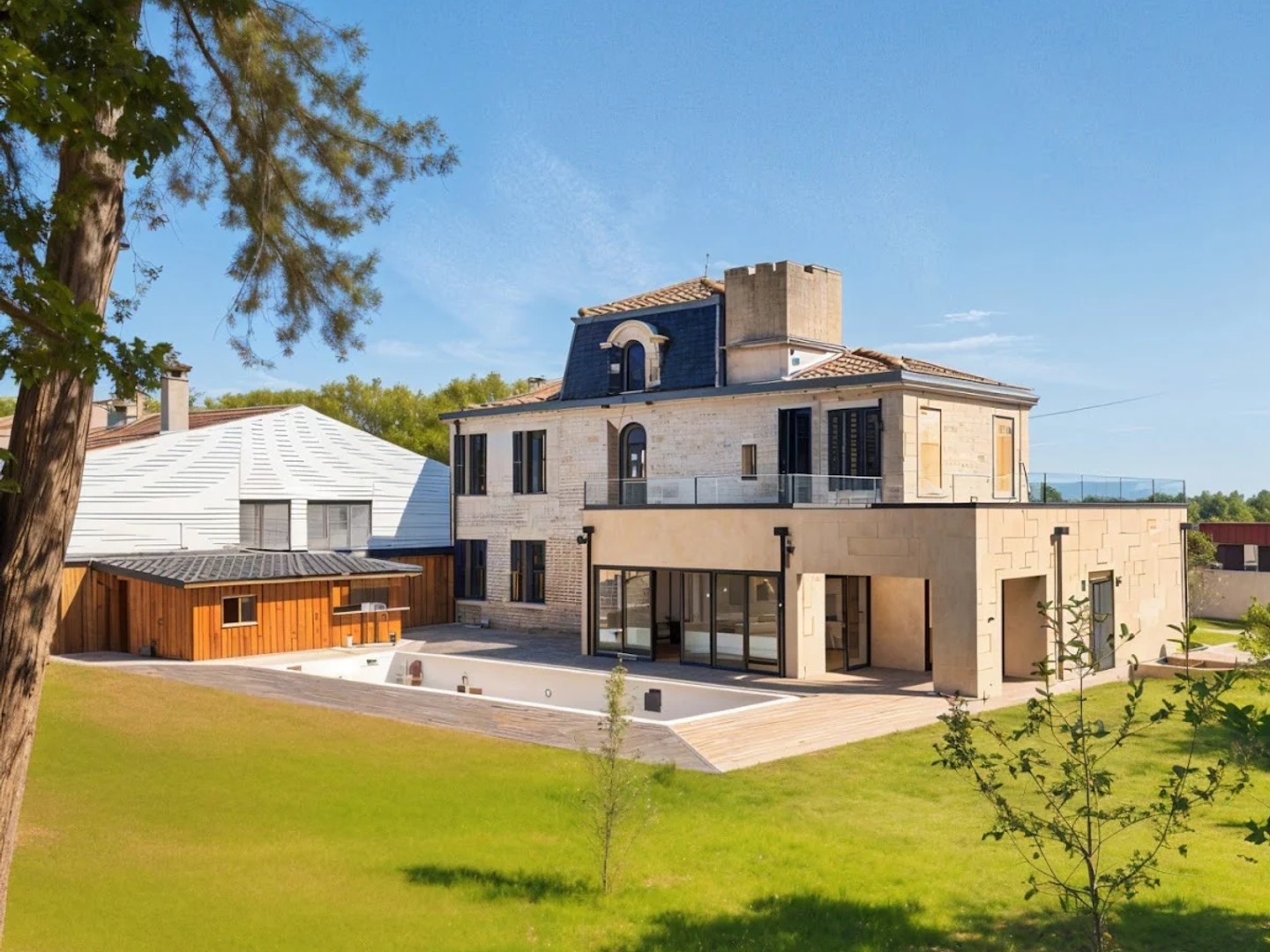 Maison 8 pièces 340 m²