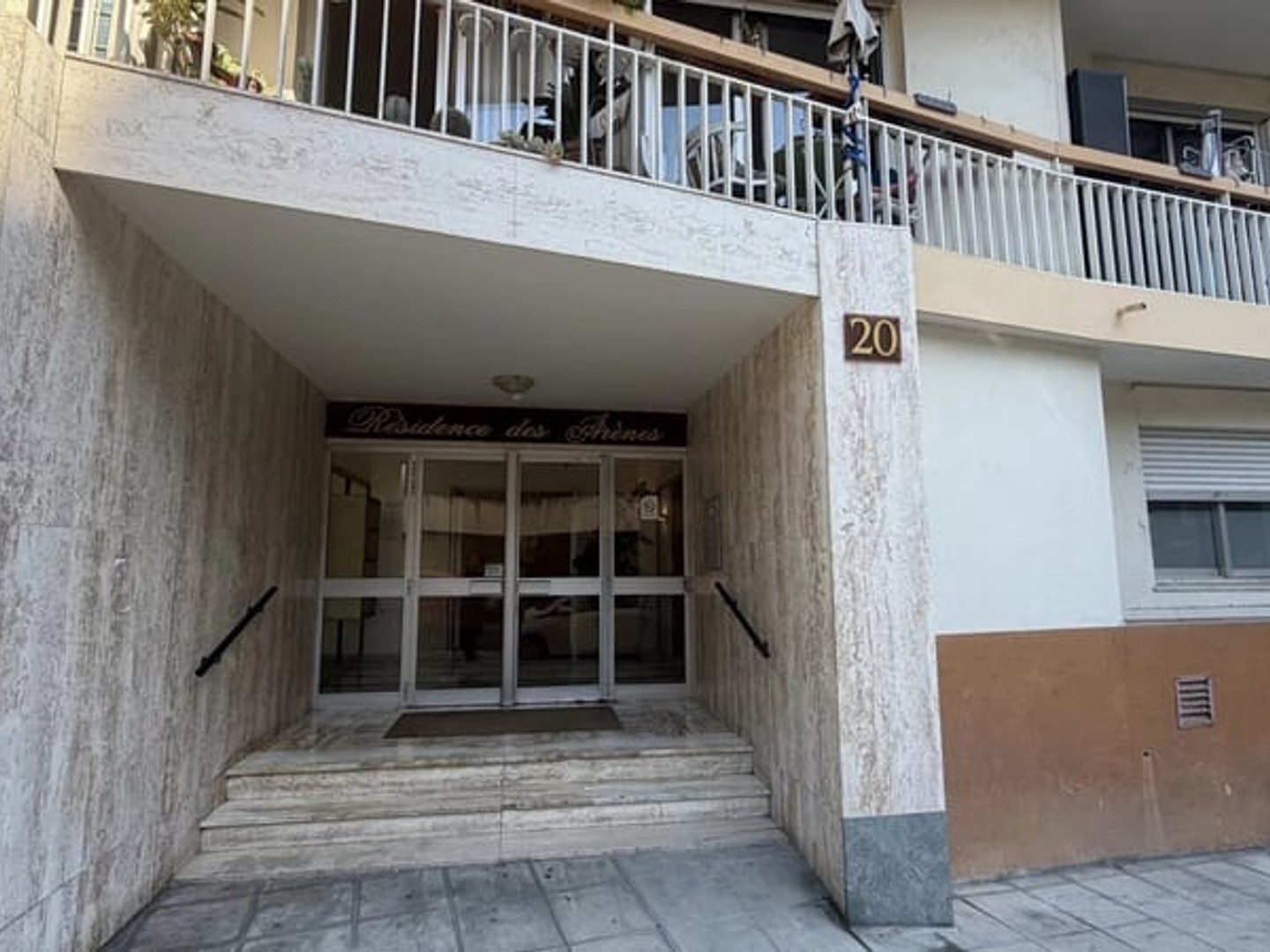 Magasin à vendre - 74m2 - Nice (06000)