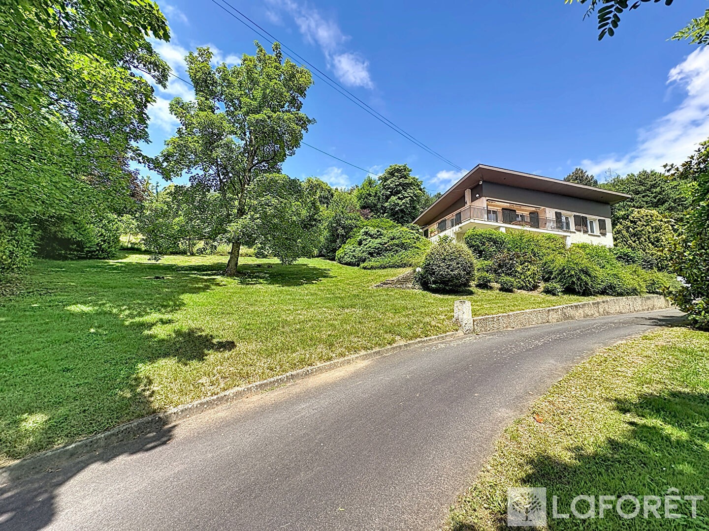 Maison 5 pièces 143 m²