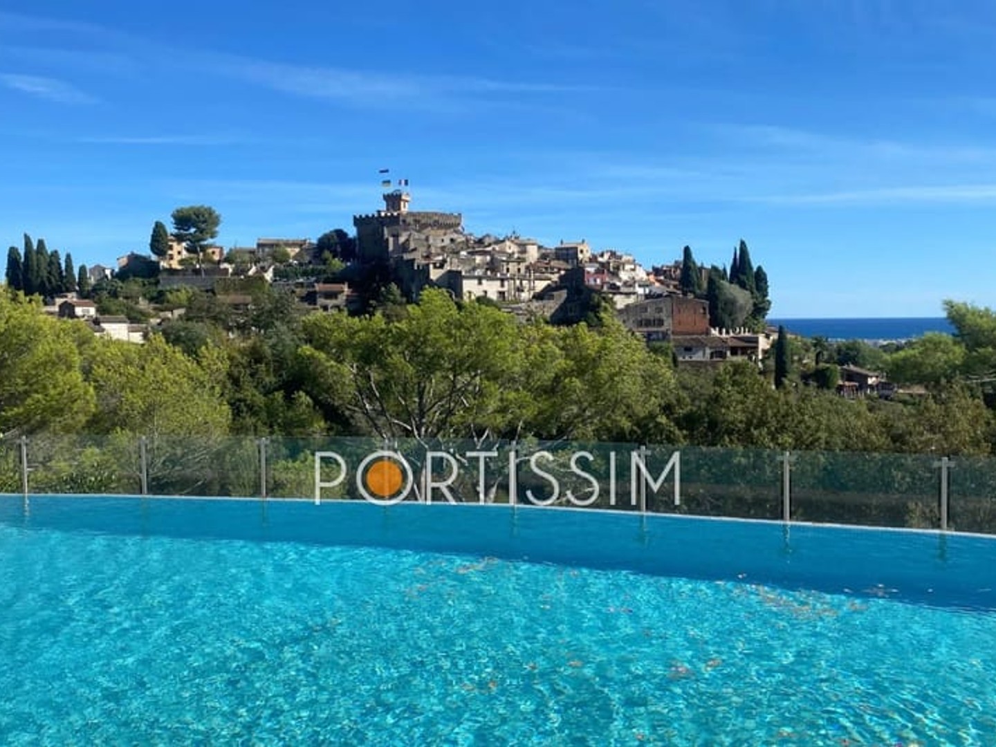 Maison 7 pièces 435 m²