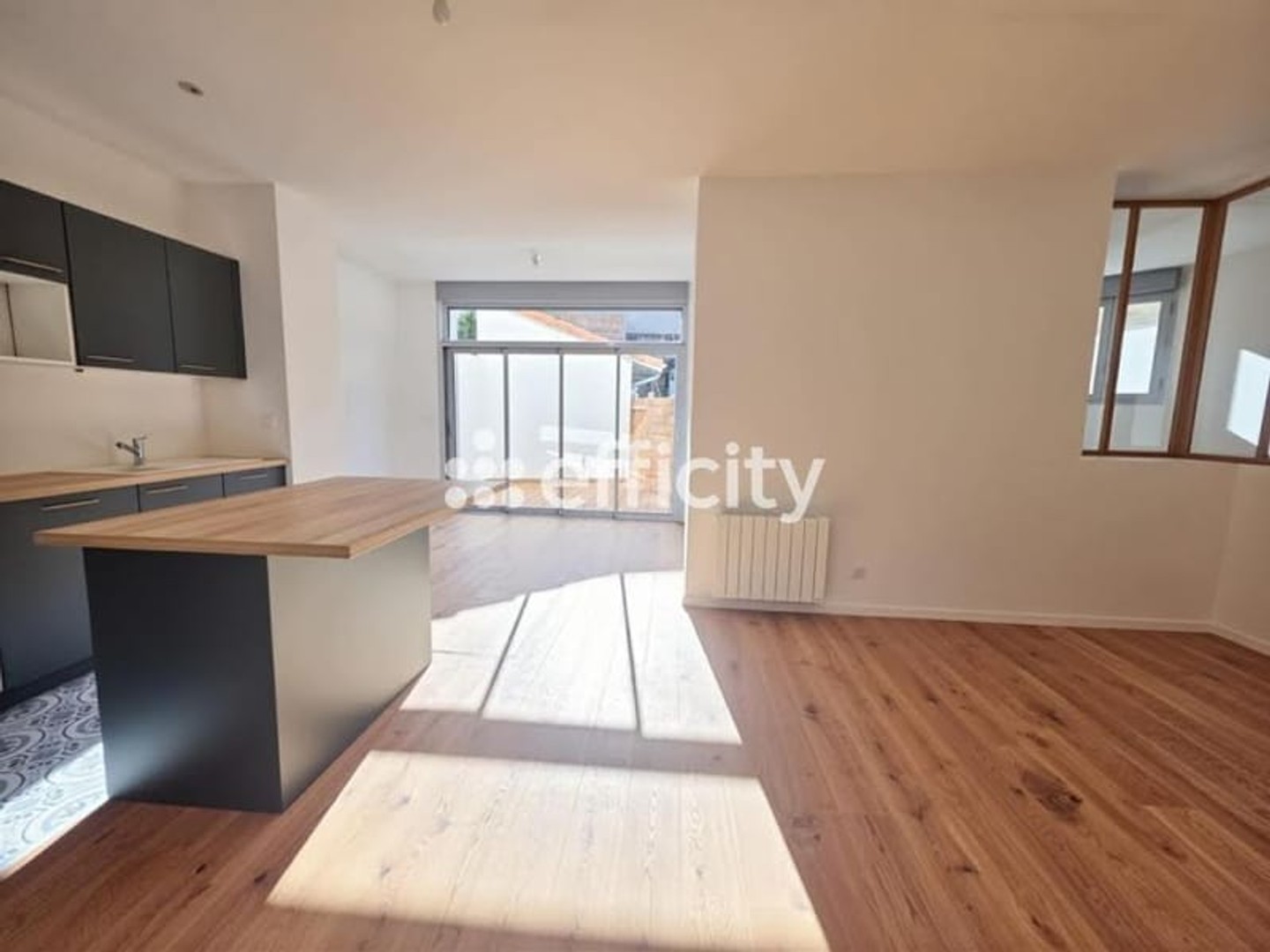 Appartement à vendre - 4 pièces - 108m2 - Arcachon (33120)