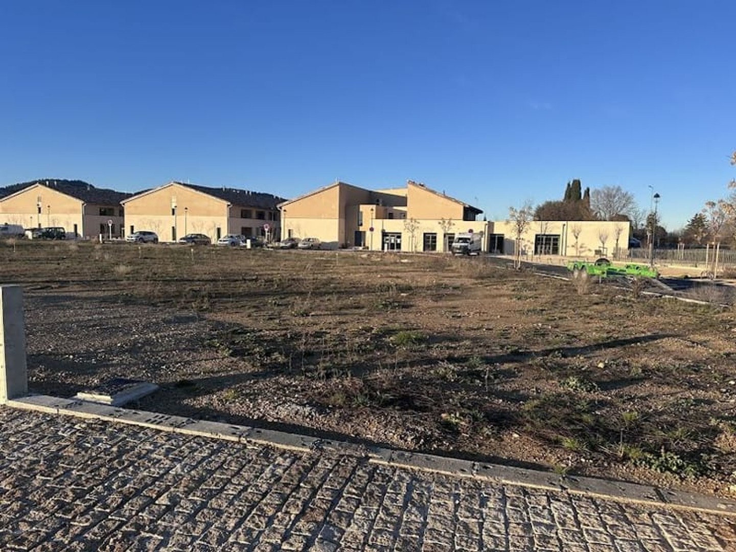 Maison à vendre - 4 pièces - 83m2 - Peyrolles-En-Prov... (13860)