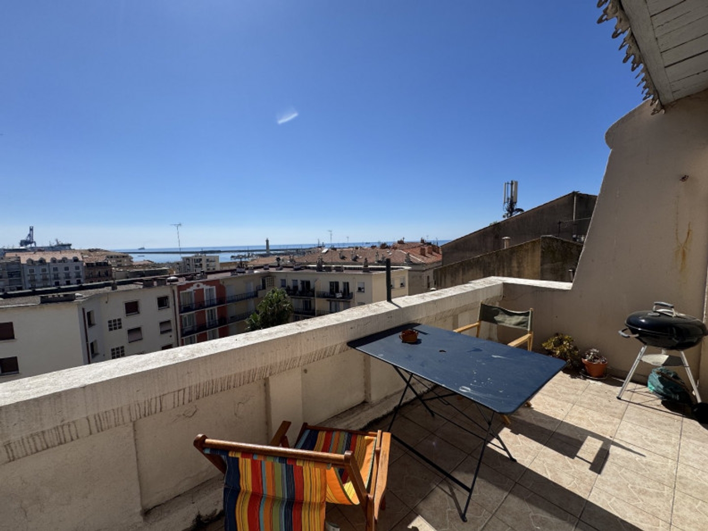 Appartement à vendre - 2 pièces - 55m2 - Sète (34200)