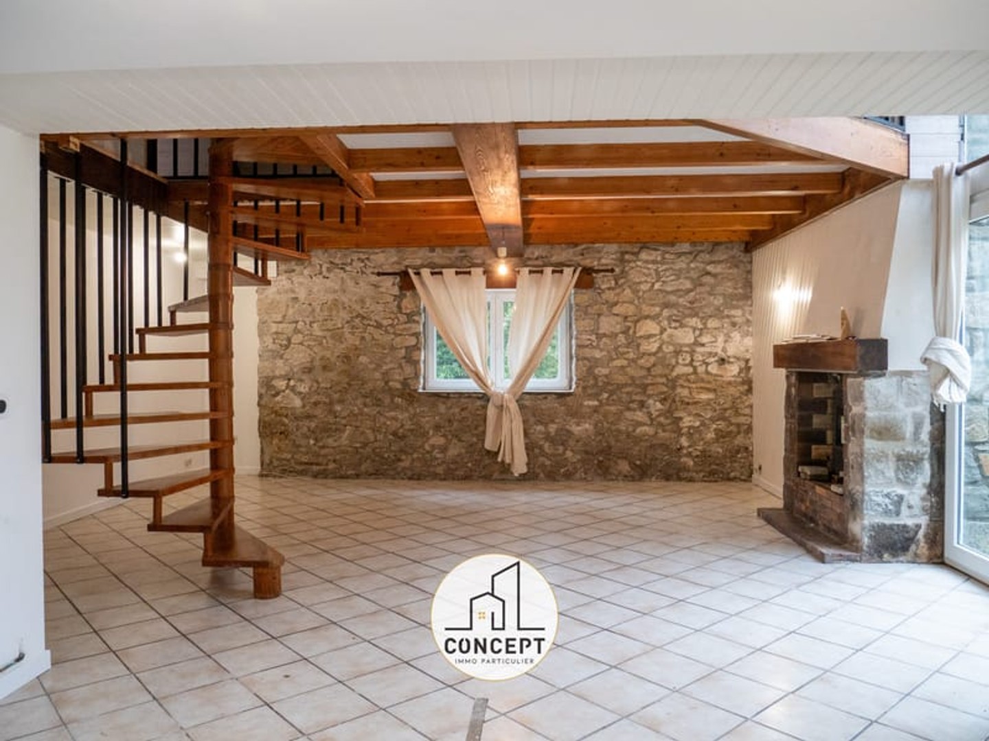 Maison à vendre - 5 pièces - 97m2 - Le Cloître-Saint-... (29410)