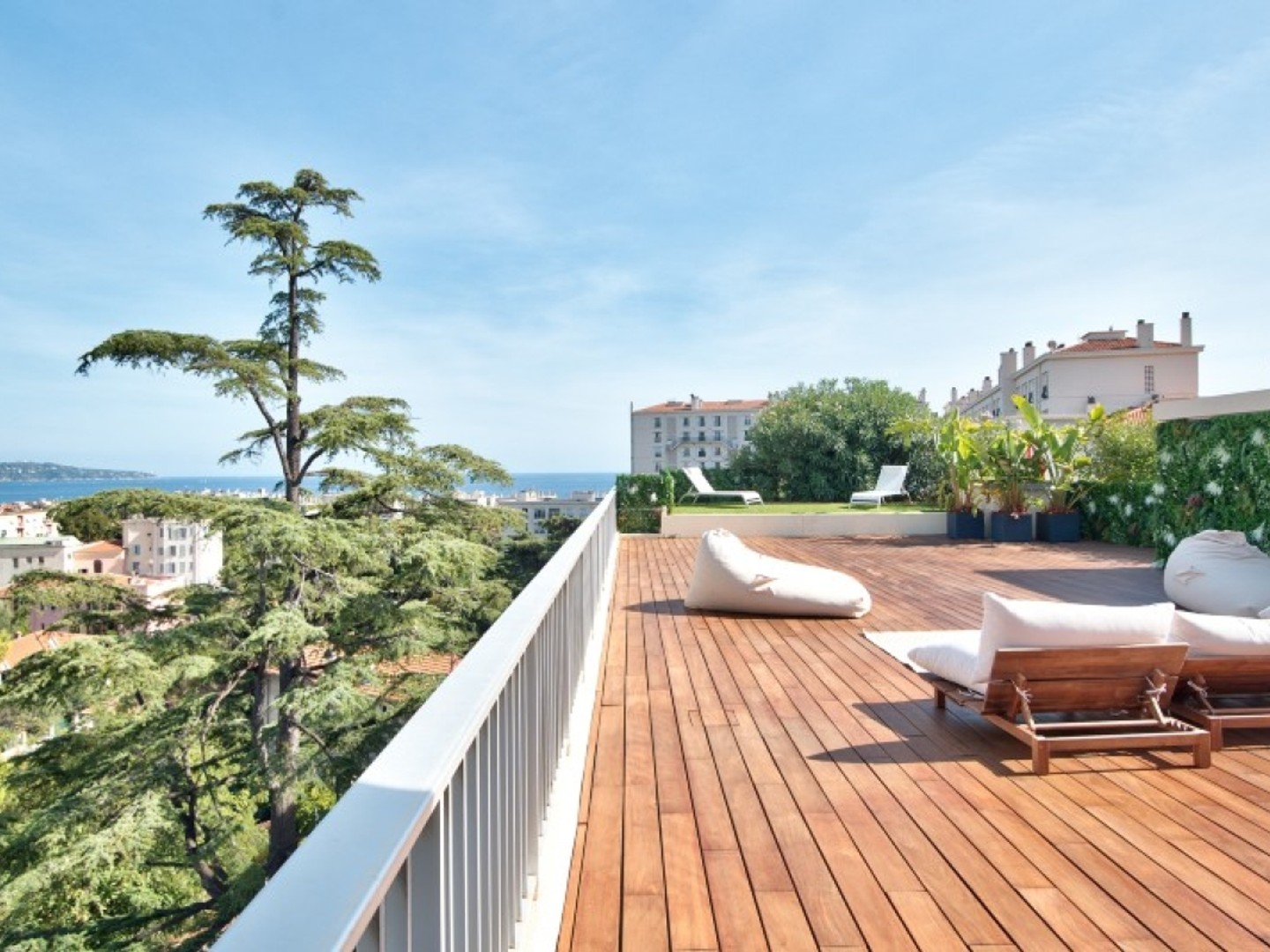 Appartement à vendre - 4 pièces - 150m2 - Nice (06000)