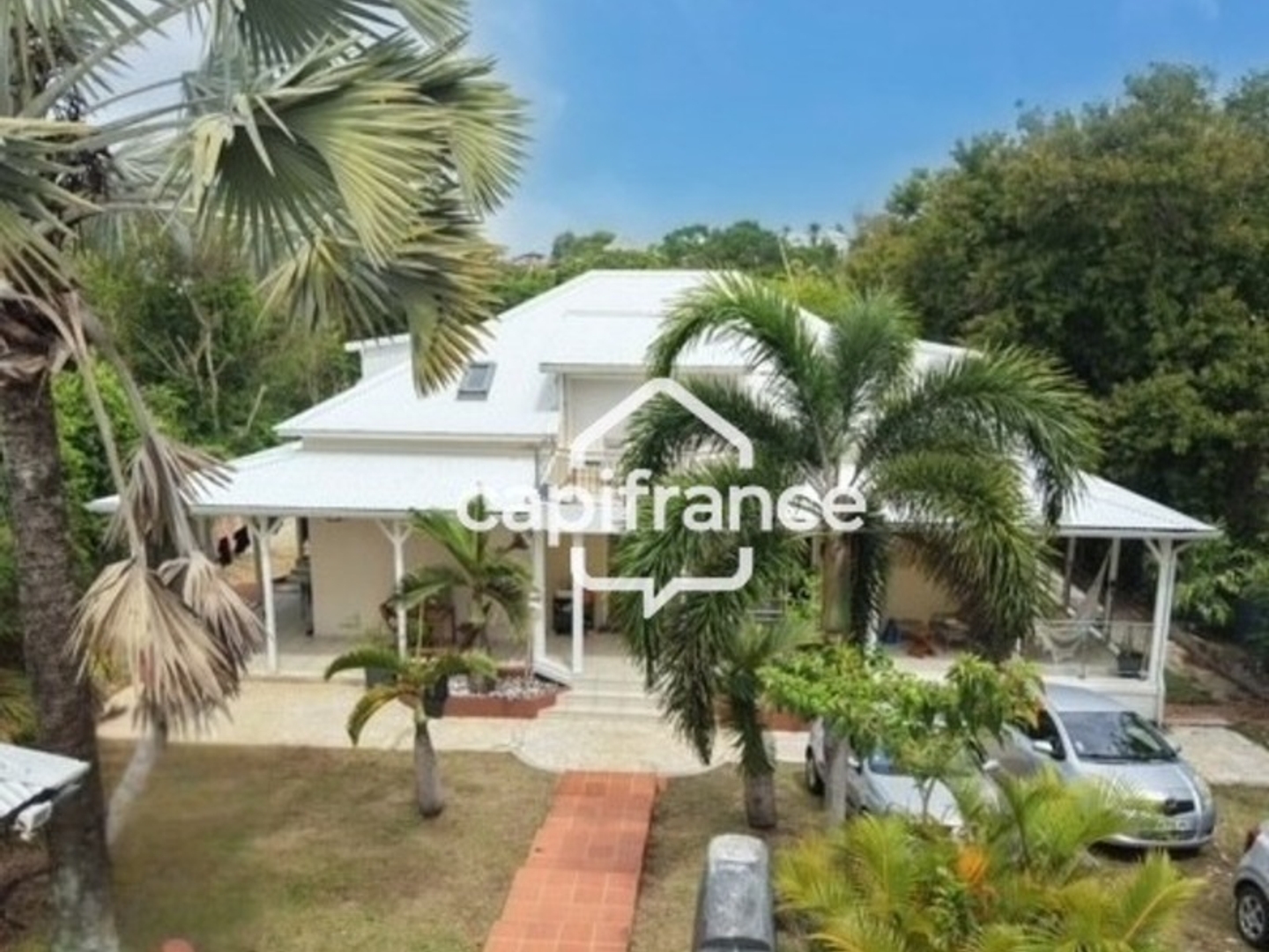 Maison à vendre - 8 pièces - 298m2 - Le Gosier (97190)