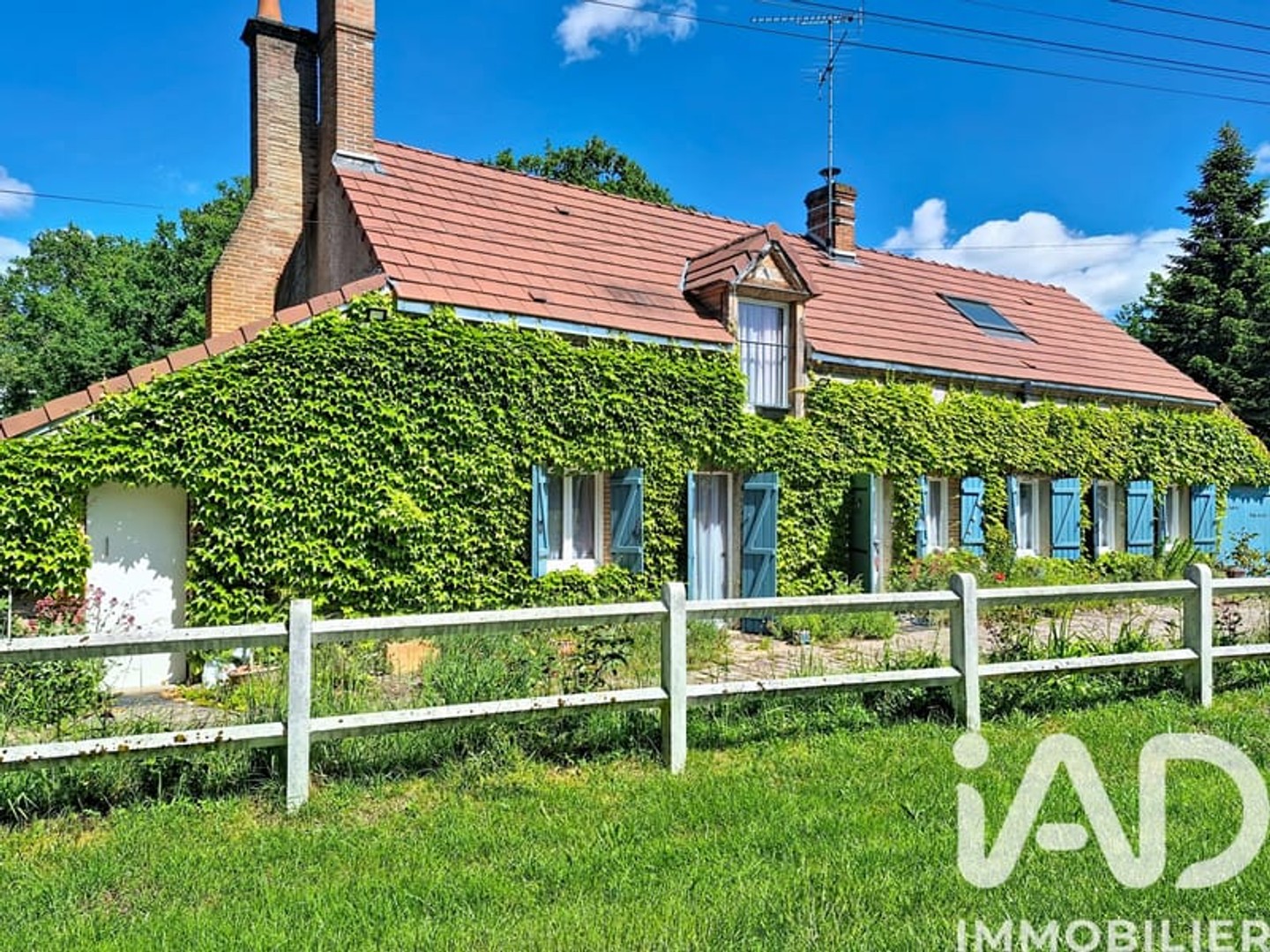 Maison à vendre - 7 pièces - 185m2 - Vieilles-Maisons-... (45260)