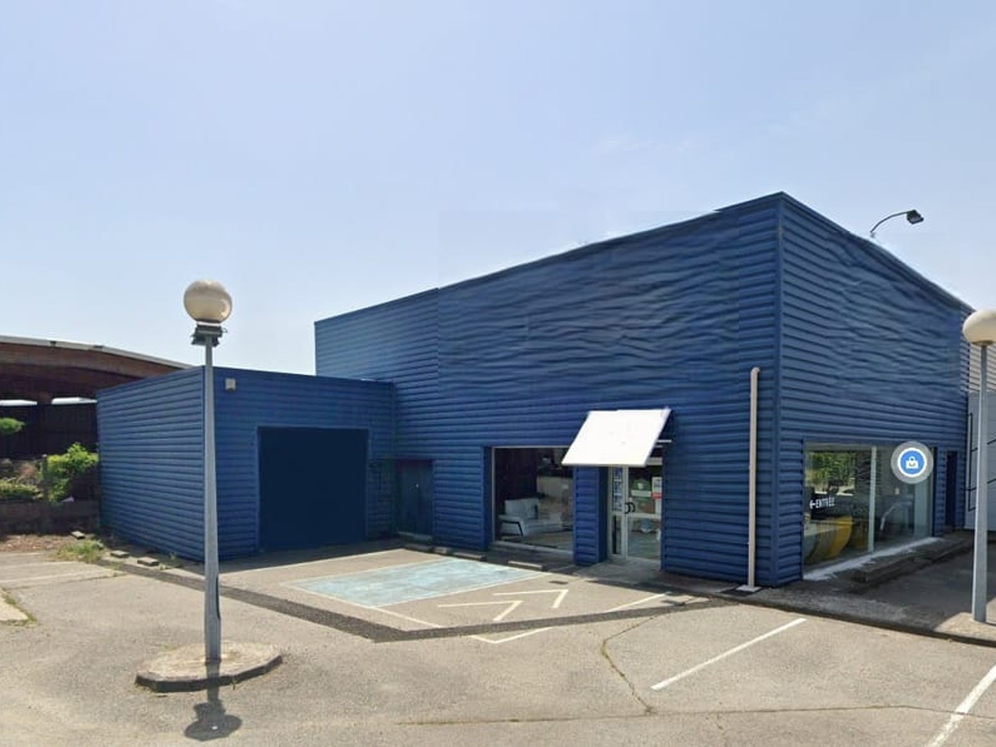 Immeuble à vendre - 2 pièces - 934m2 - Bourg-De-Péage (26300)