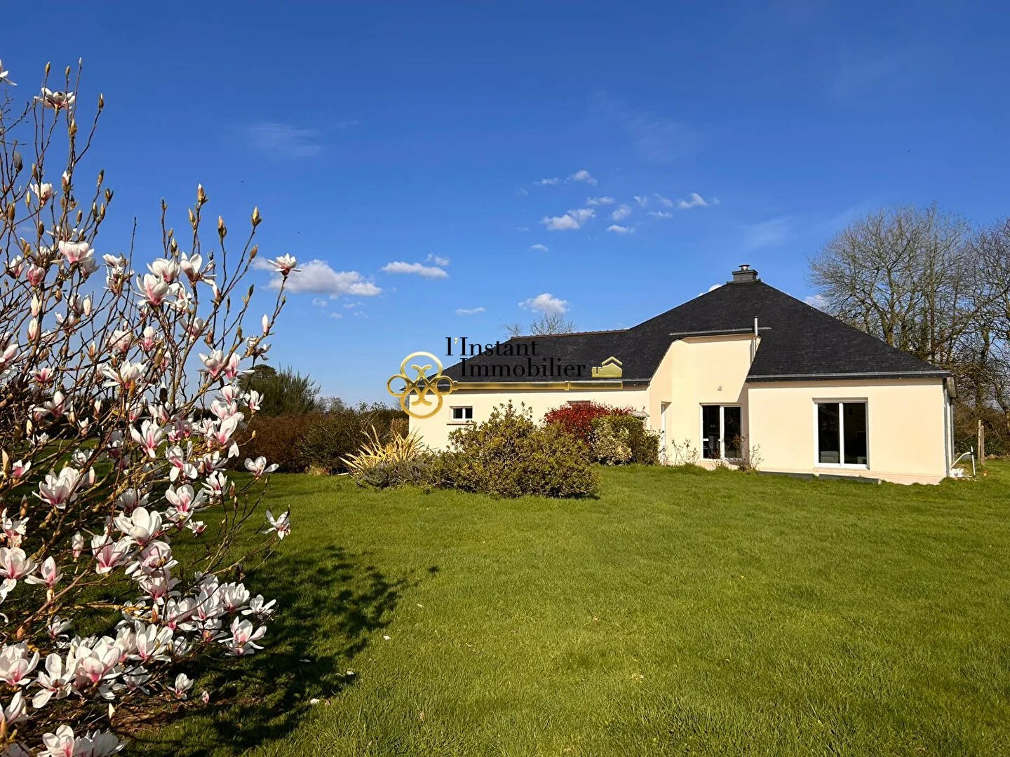 Maison à vendre - 6 pièces - 149m2 - Bodilis (29400)