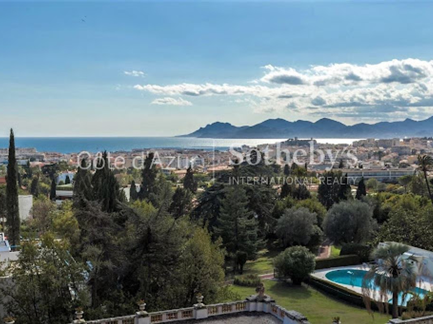 Appartement 4 pièces 127 m²