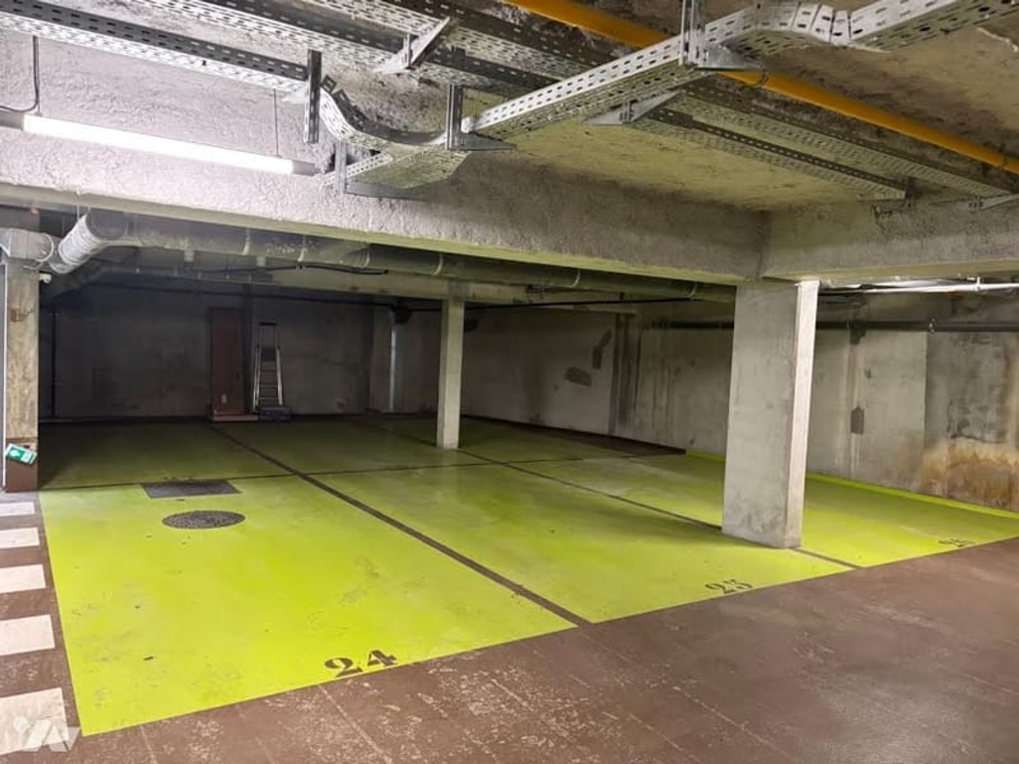 Parking / garage / box à vendre - Le Bouscat (33110)