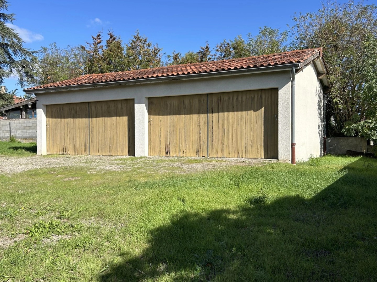 Magasin à vendre - 1 pièce - 56m2 - Ennezat (63720)