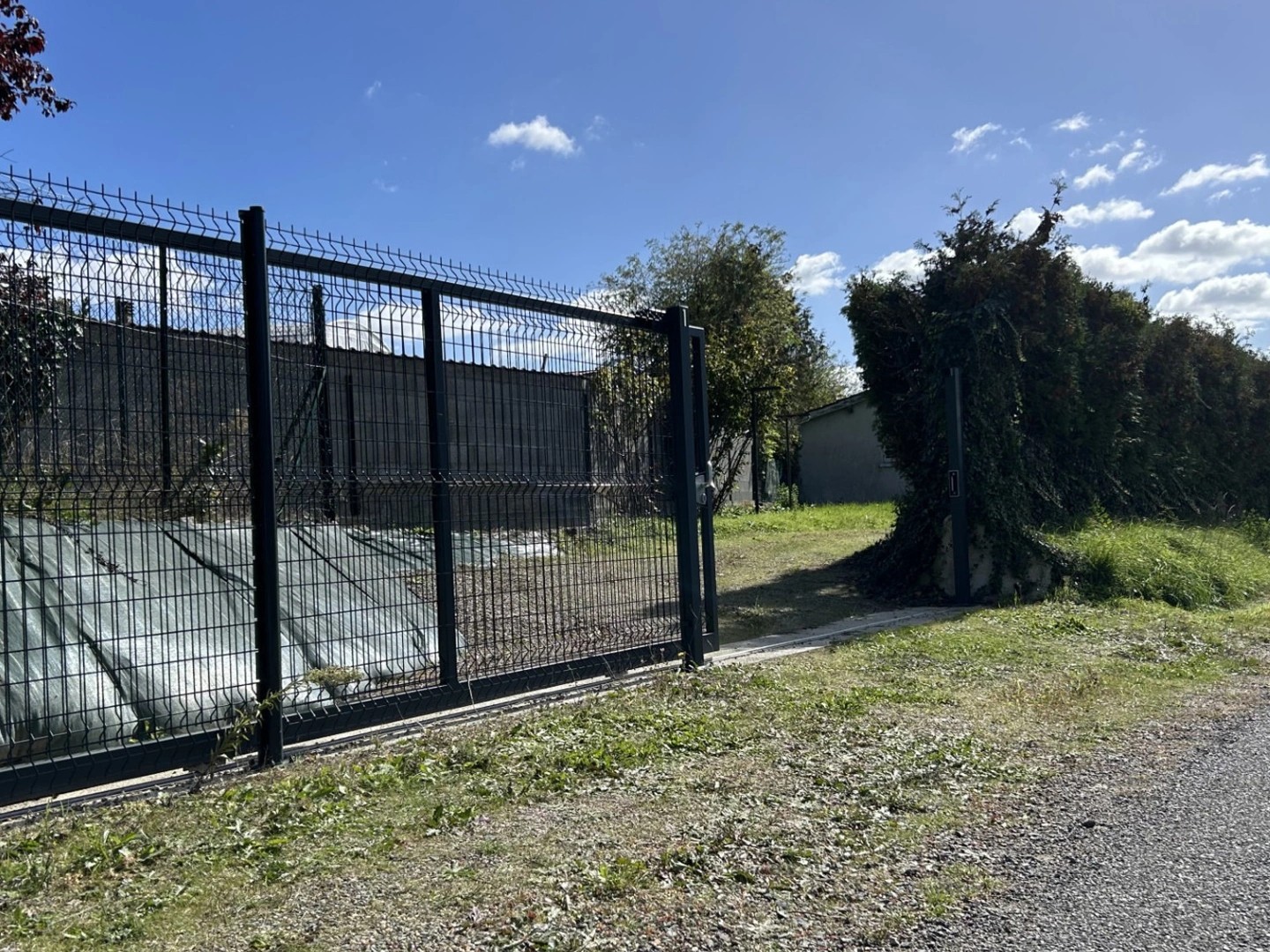 Magasin à vendre - 1 pièce - 56m2 - Ennezat (63720)