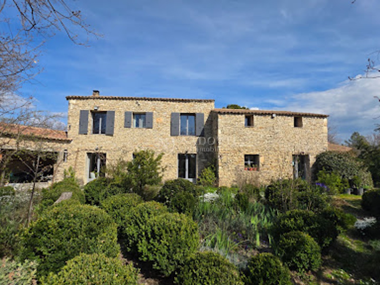 Maison 6 pièces 164 m²