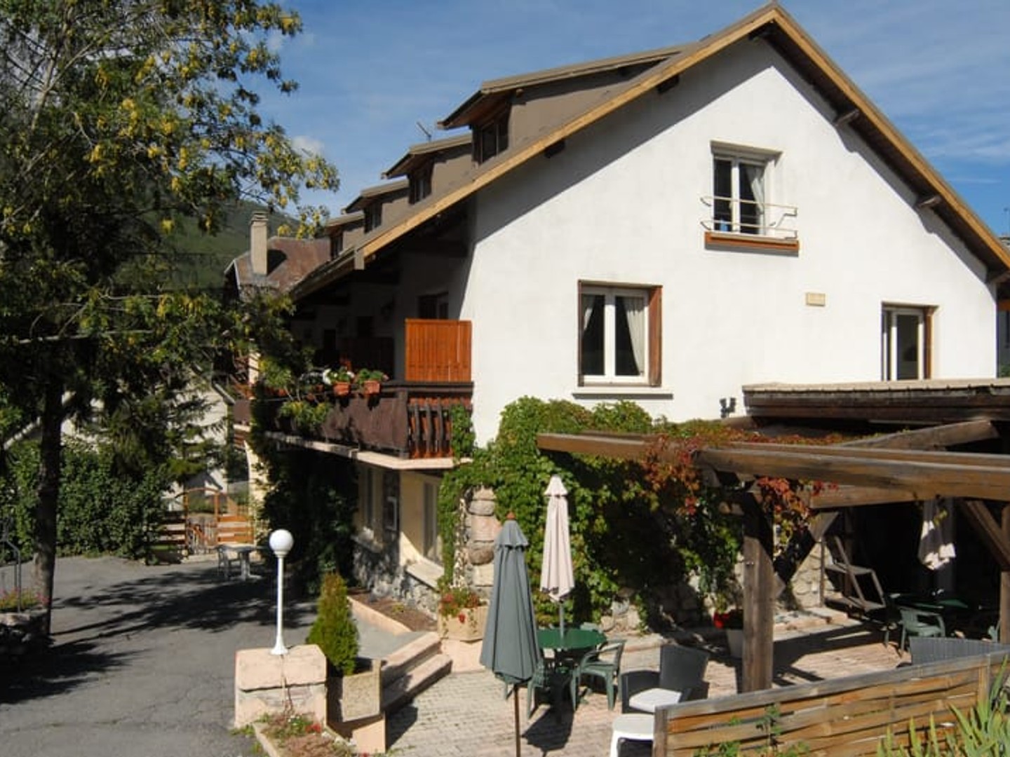 Locaux à vendre - 520m2 - Briançon (05100)