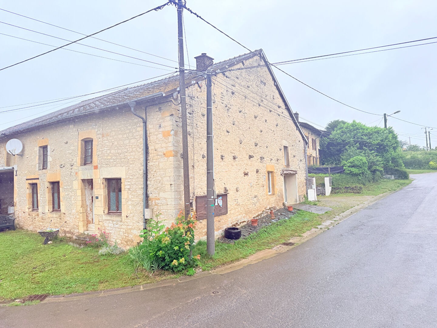 Maison à vendre - 8 pièces - 232m2 - Harricourt (08240)