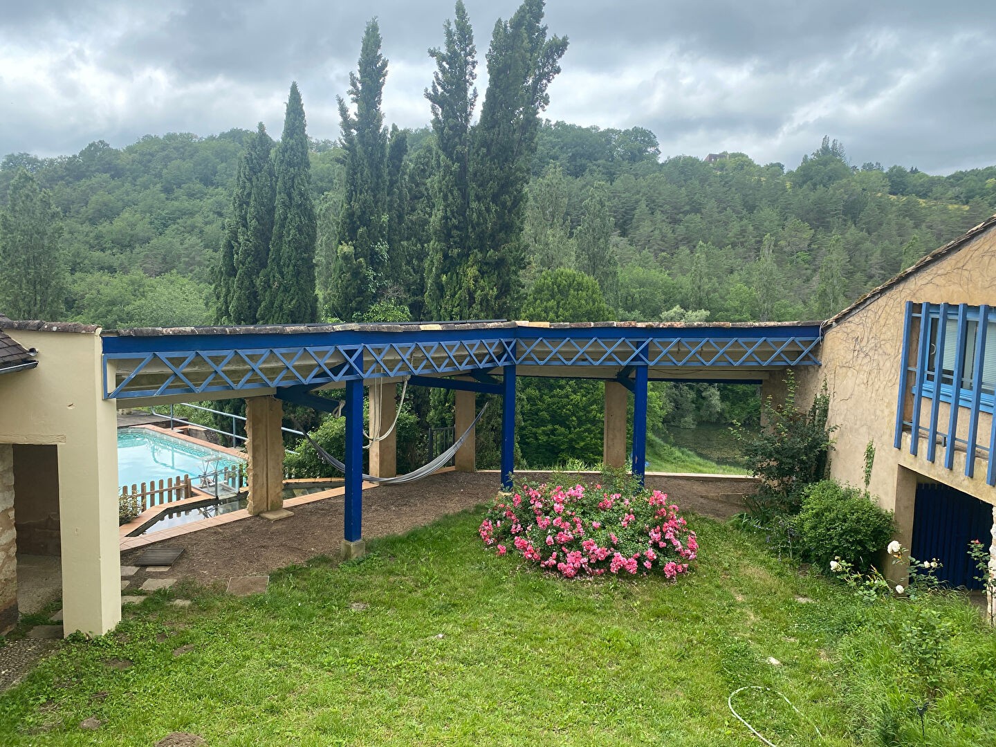 Maison à vendre - 12 pièces - 270m2 - Rouffignac-Saint-... (24580)
