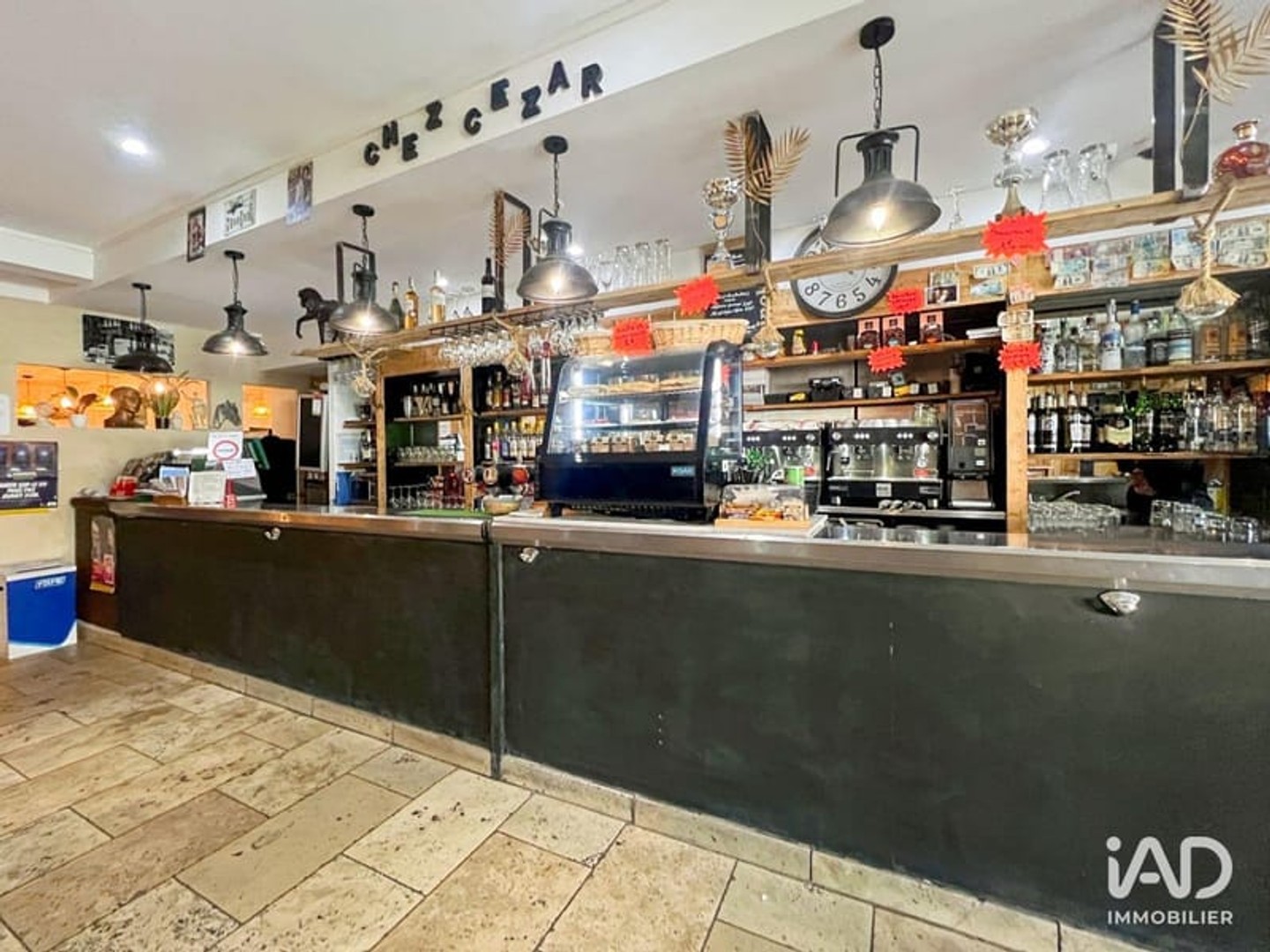 Magasin à vendre - 160m2 - Arles (13200)