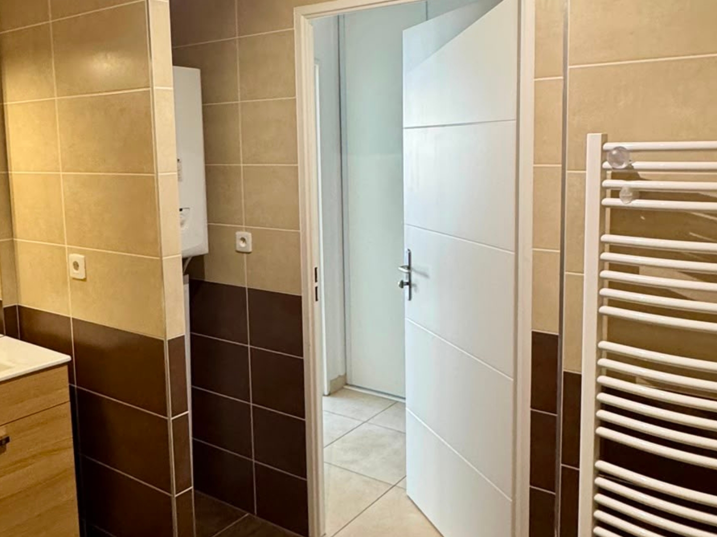 Appartement à vendre - 1 pièce - 29m2 - Bron (69500)