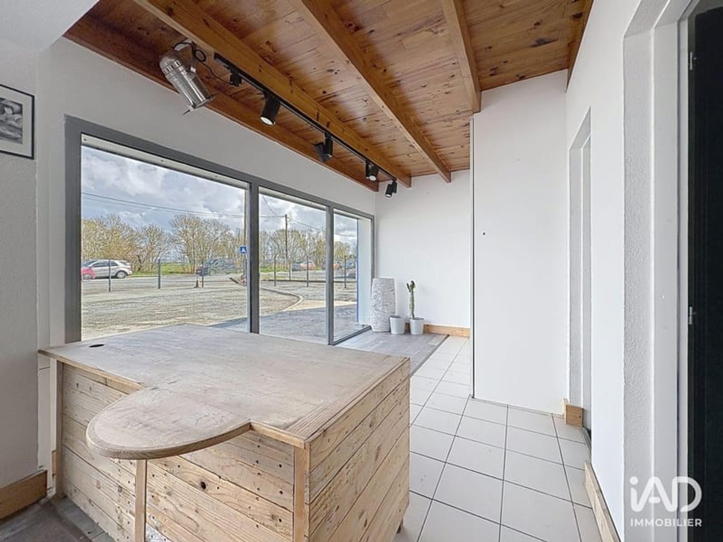 Magasin à vendre - 533m2 - Charron (17230)