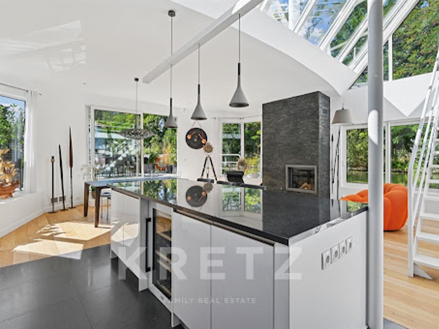 Autre à vendre - 5 pièces - 190m2 - Neuilly-Sur-Seine (92200)