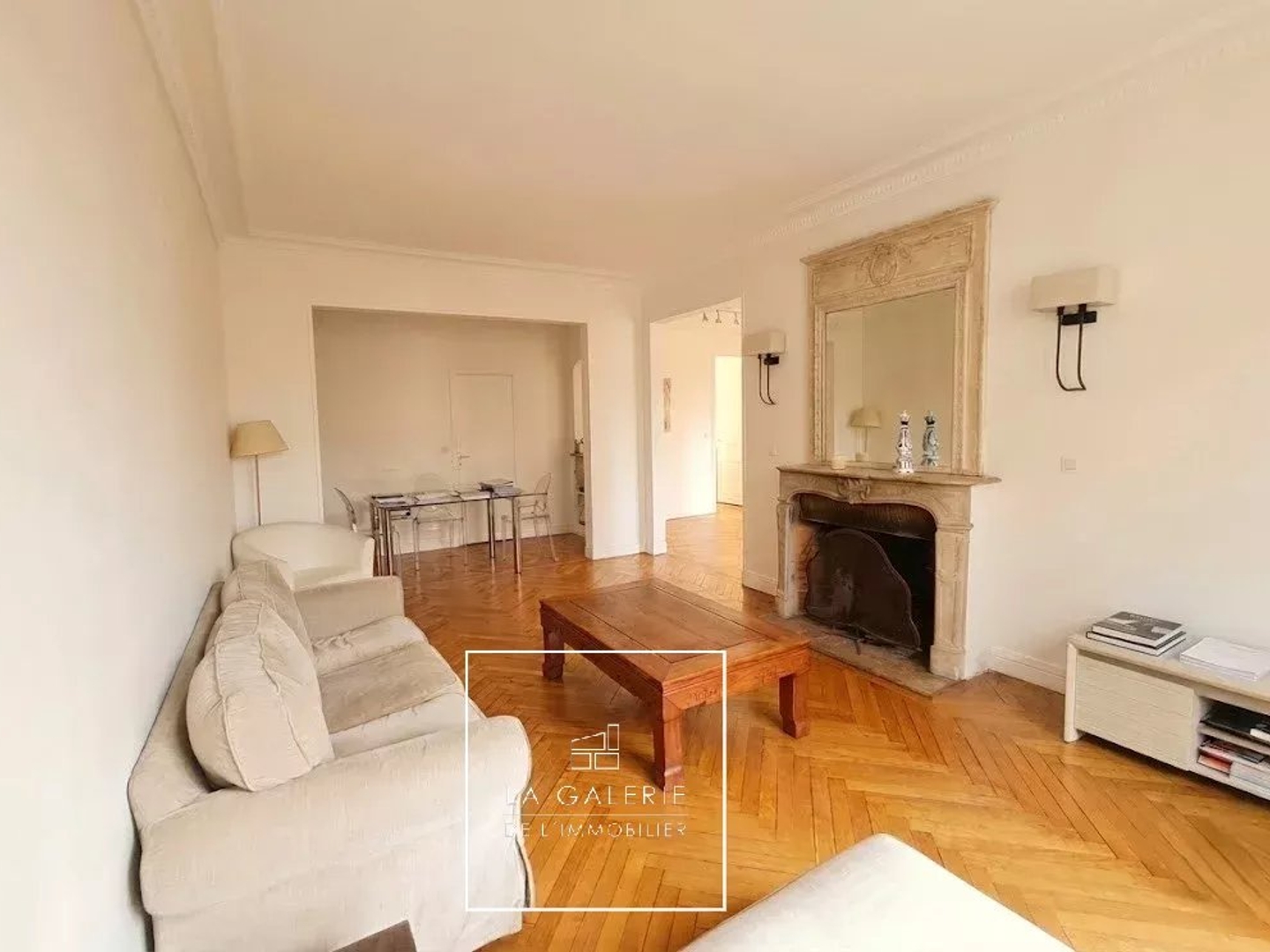 Appartement à vendre - 4 pièces - 79m2 - Paris 16e (75016)