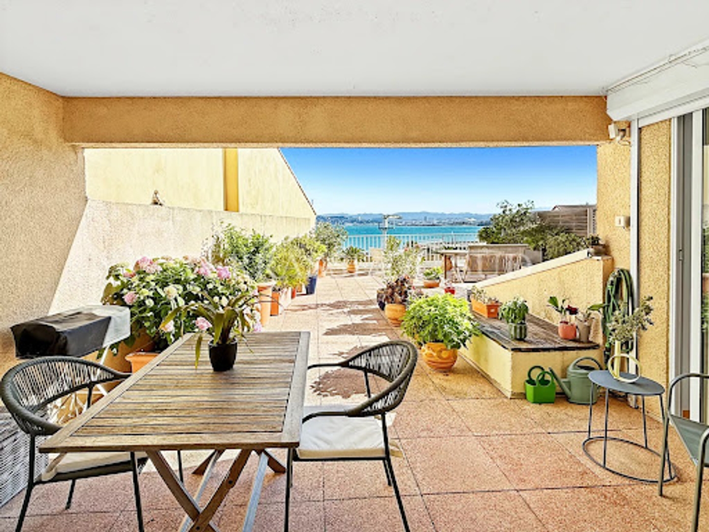 Appartement à vendre - 3 pièces - 113m2 - Marseille 8e (13008)