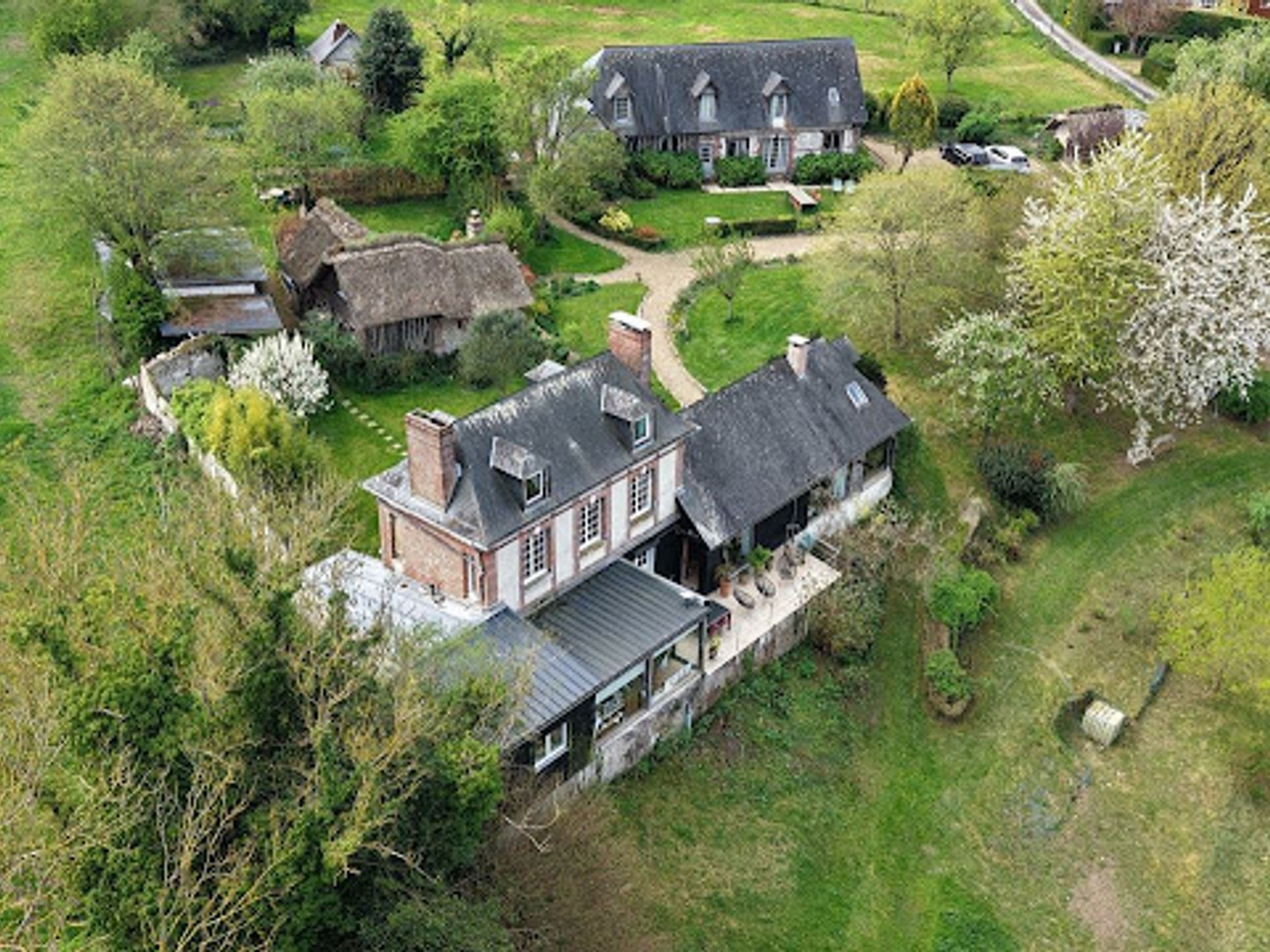 Maison 19 pièces 402 m²