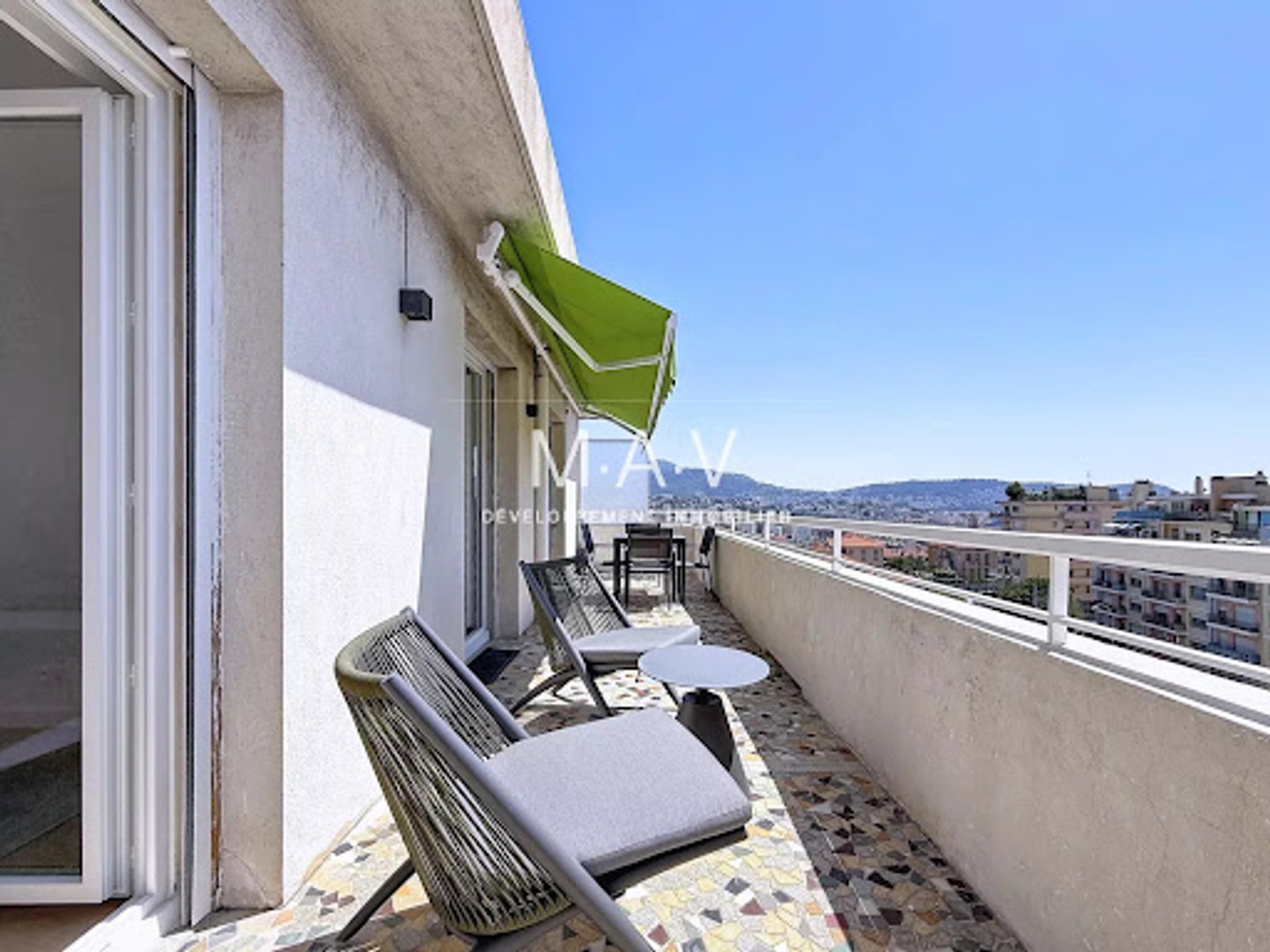 Appartement à vendre - 4 pièces - 77m2 - Nice (06000)