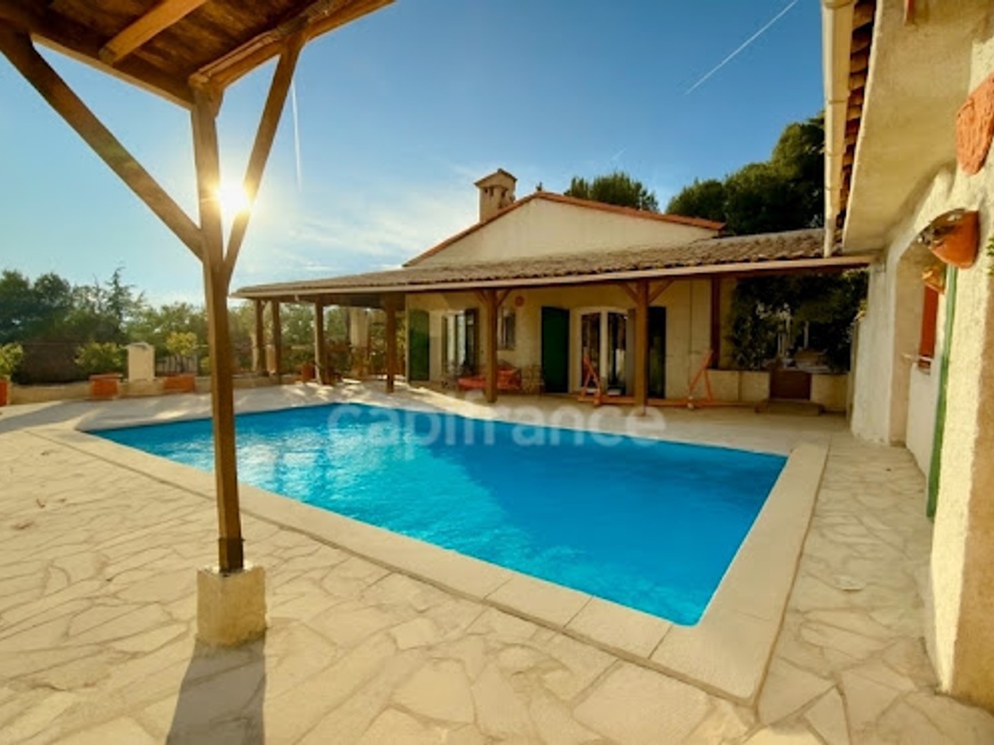 Maison 7 pièces 235 m²