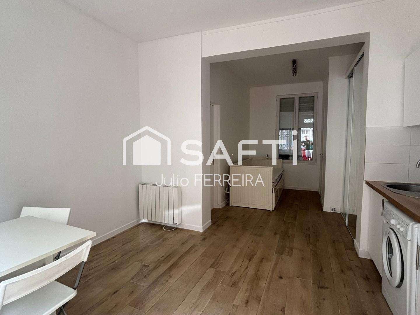 A vendre local commercial/studio à Paris 17e