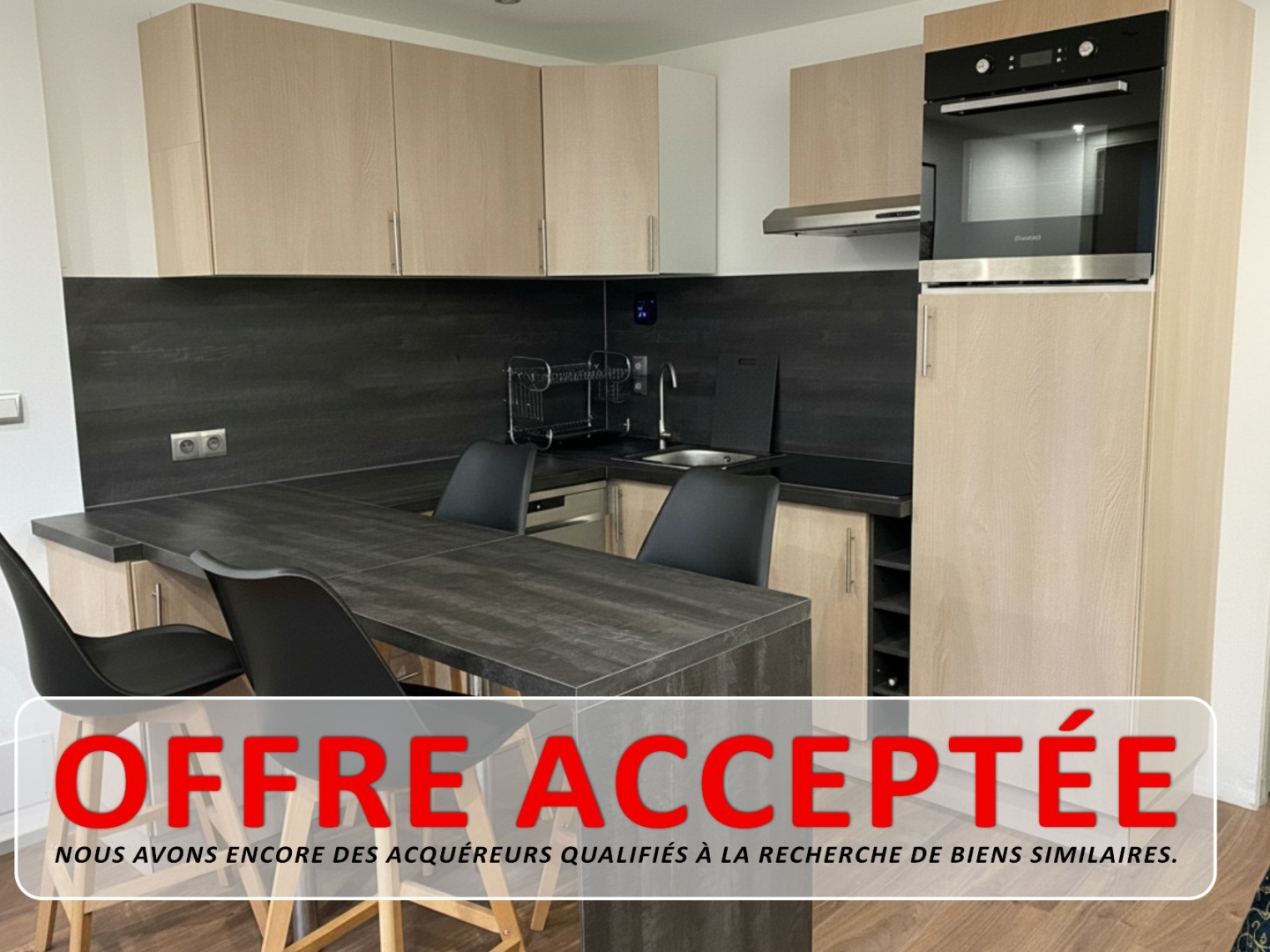 Élégant T2 rénové  jardin, vue montagne.