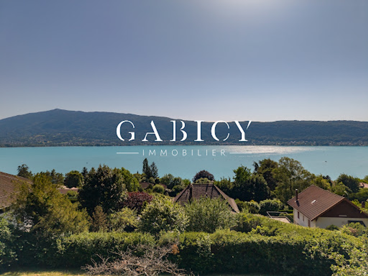 Maison 7 pièces 257 m²